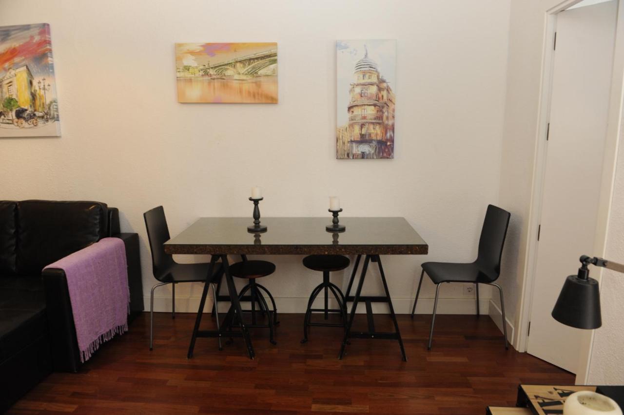 Apartamento Vacacional Santa Cruz Seville Ngoại thất bức ảnh