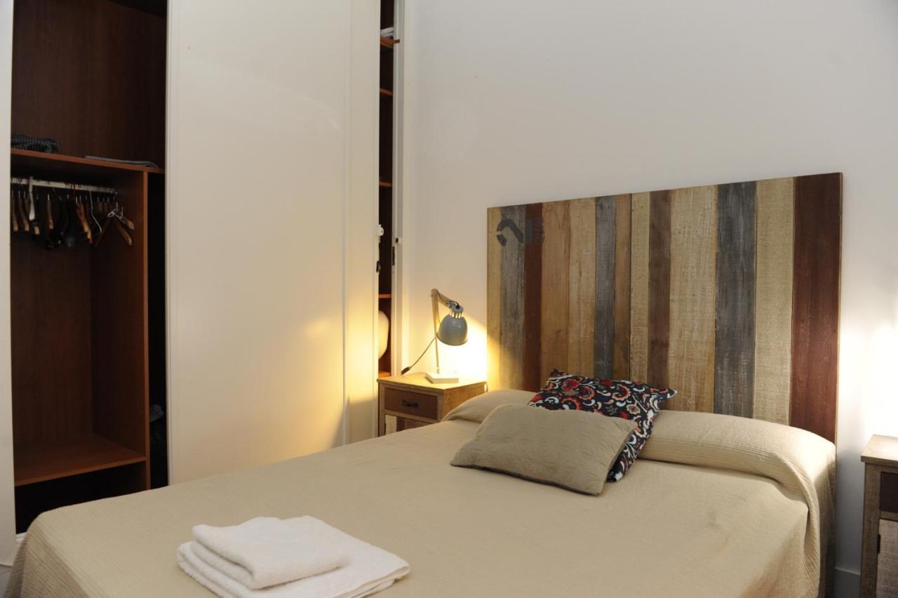 Apartamento Vacacional Santa Cruz Seville Ngoại thất bức ảnh